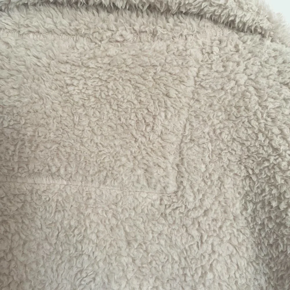 Girlfriend Collective Cream Full-Zip Fleece - Picture 7 of 8